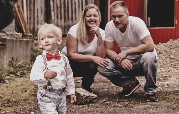Familien-Fotoshooting Waldbronn- Reichenbach für 12 - 1