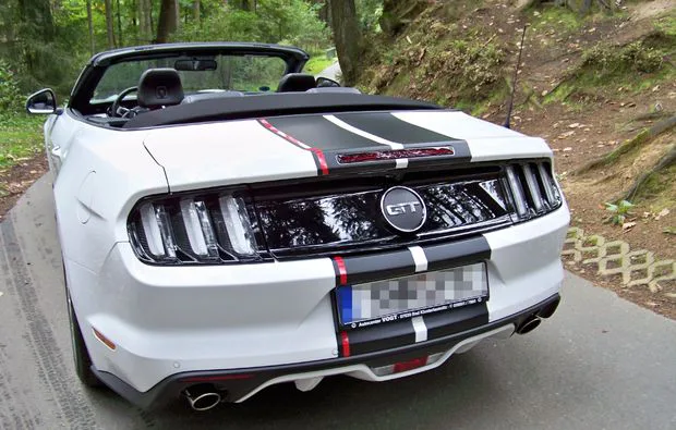 Mustang GT Cabrio fahren Berlin Großbeeren (1 Tag, Mo. - Do.)