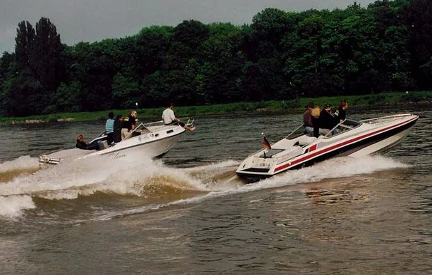 Powerboot fahren Rhein Speyer (für bis zu 6 Pers.) - 3