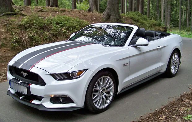 Mustang GT Cabrio Wochenende in Berlin Großbeeren - 7