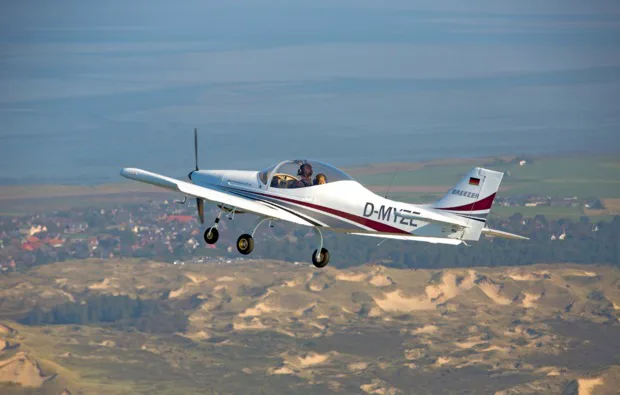 Flugzeug selber fliegen Freiburg (45 Min.) - 1