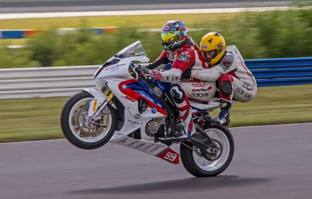 Motorrad Renntaxi Driving Center Groß Dölln (BMW S1000 RR - 2 Rdn) - 3