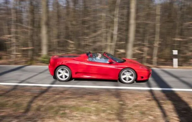 Ferrari 360 Spider selber fahren Lübeck (50 min) - 7