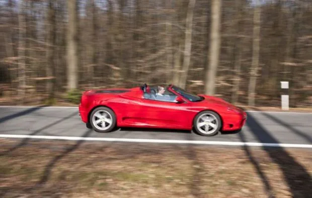 Ferrari 360 Spider selber fahren Lübeck (50 min) - 7
