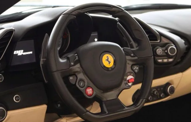 Ferrari 488 GTB Cabrio mieten Aiterhofen (40 min) - 3