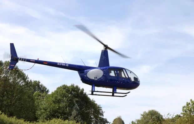 Hochzeits-Rundflug Weiden in der Oberpfalz für 2 (20 Min.) - 3