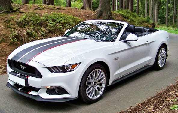 Ford Mustang GT Cabrio fahren Germering (Wochenende)