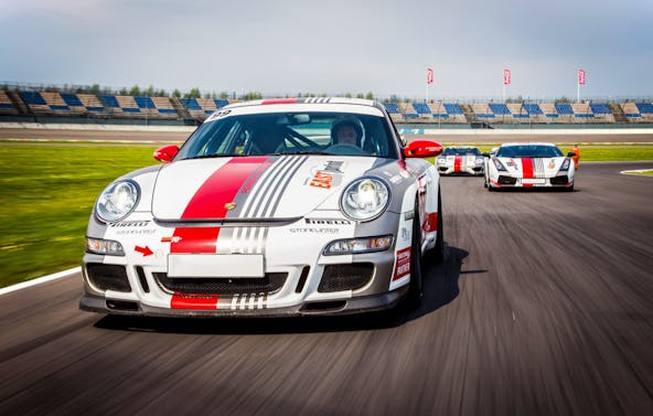 Renntaxi GT3 vs AMG GT-S (6 Rdn) Lausitzring