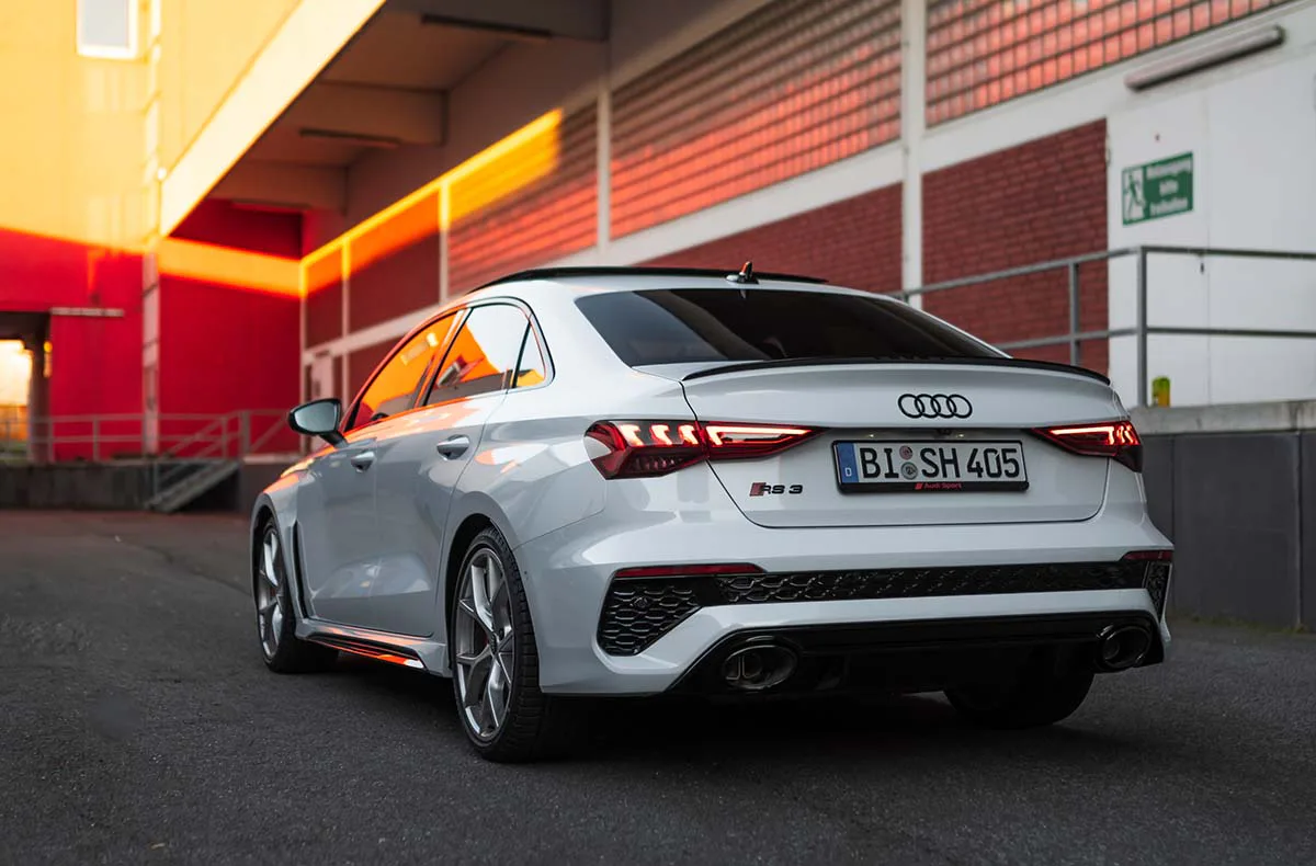 Audi RS3 Limousine mieten Bielefeld (Wochenendmiete) - 2