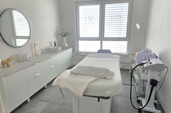 Aqua Facial Hildrizhausen