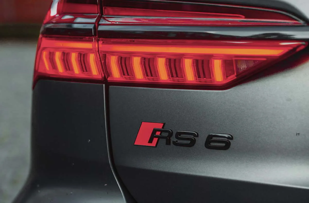 Audi RS6 C8 mieten Bielefeld (Wochenendmiete) - 2