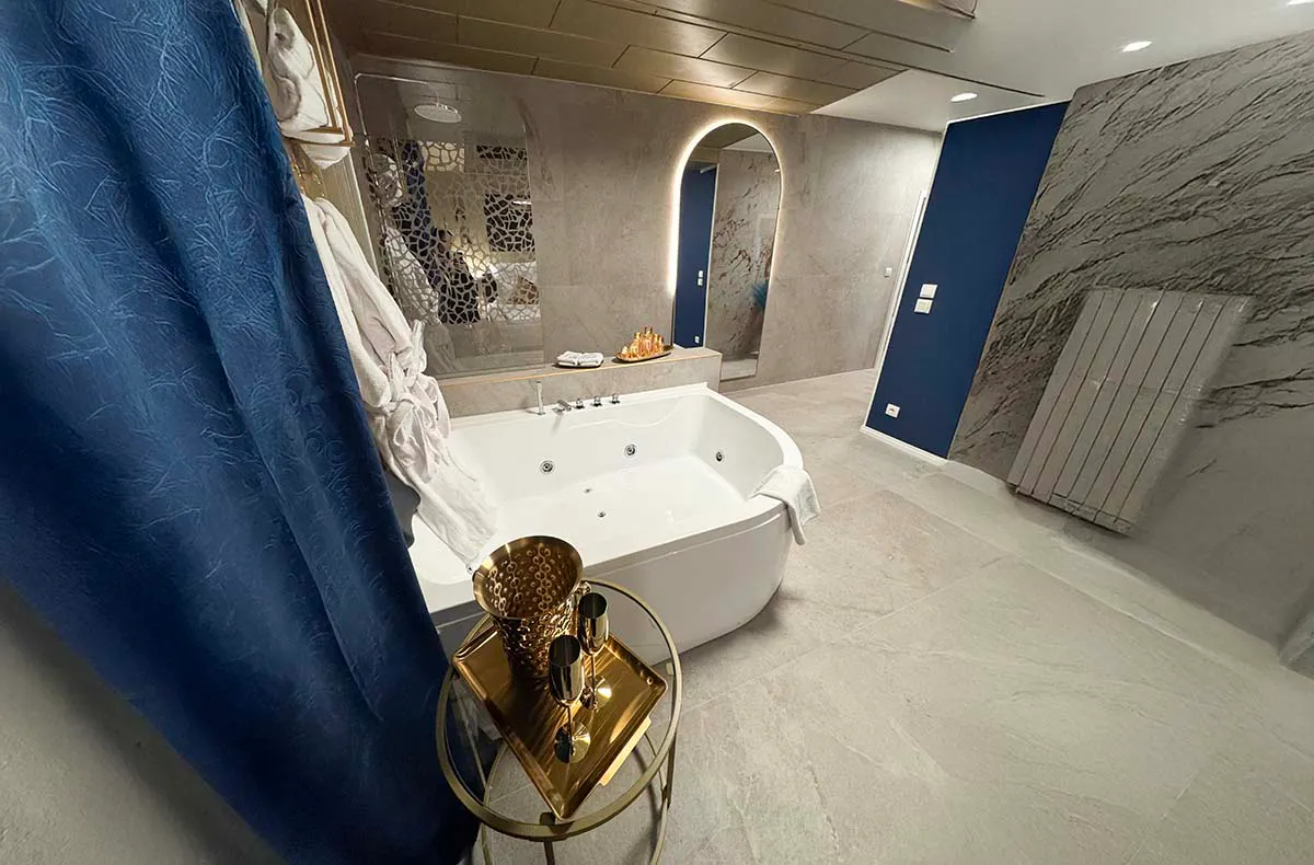 Außergewöhnlich Übernachten im Erotik-Apartment Goldene Versuchung Vlotho für 2 (1 Nacht) - 4