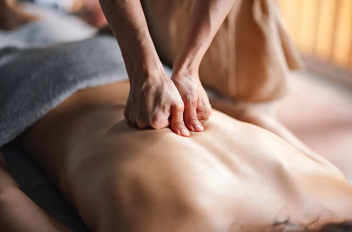 Ayurveda Massage für Frauen Hachenburg - 3