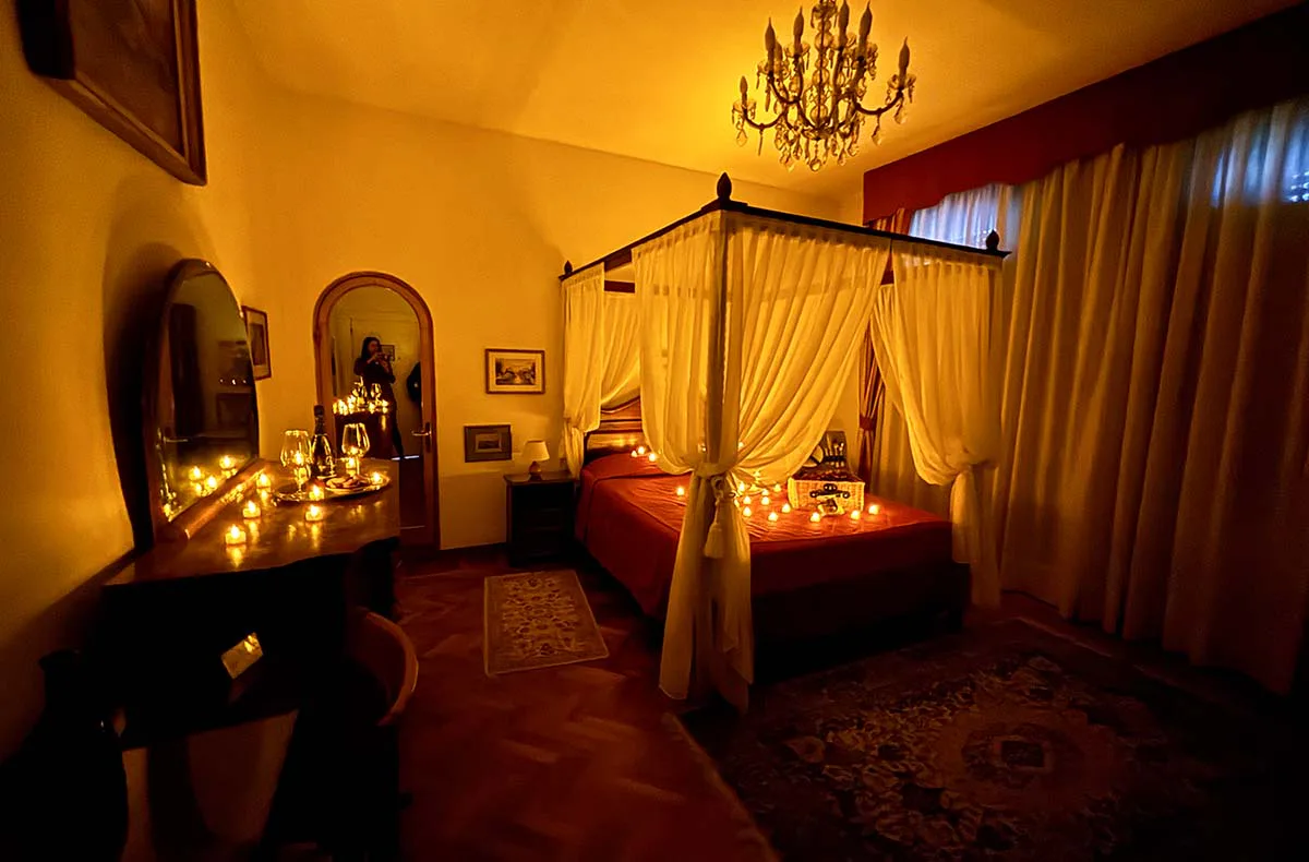 Candle-Light Übernachtung in Venedig für 2 (1 Nacht) - 1