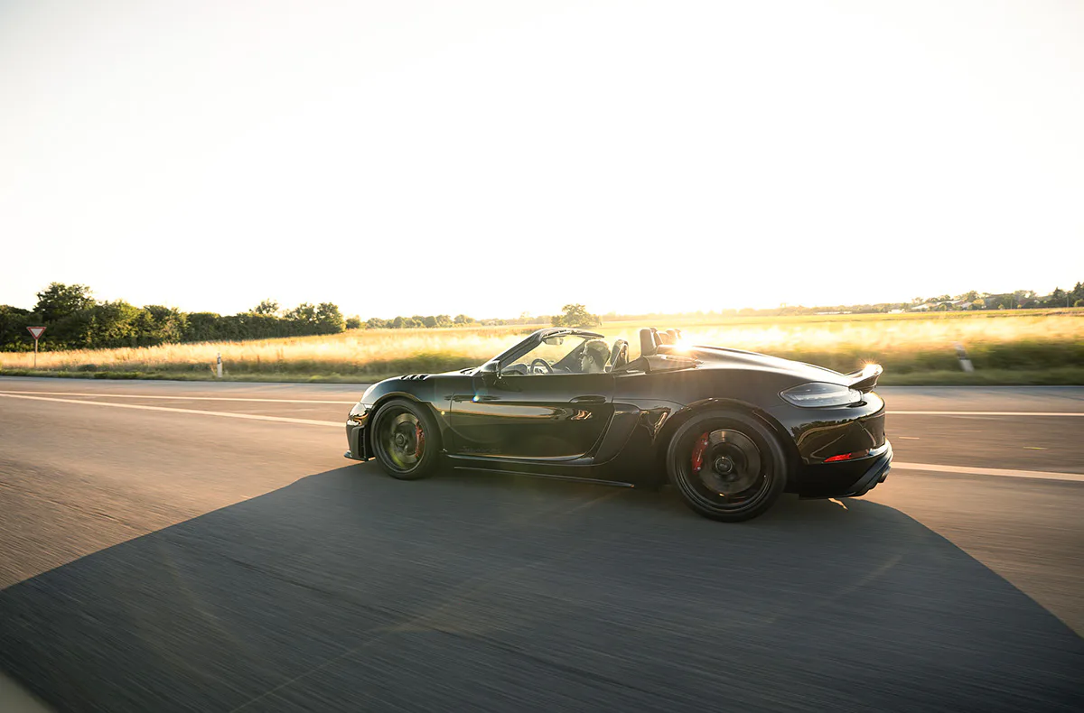 Co-Pilot im Porsche 718 Spyder RS (1 Std.) - 3