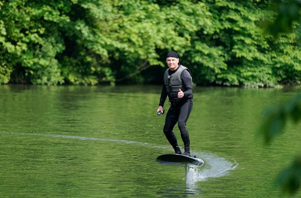 E-Foil Schnupperkurs Iffezheim