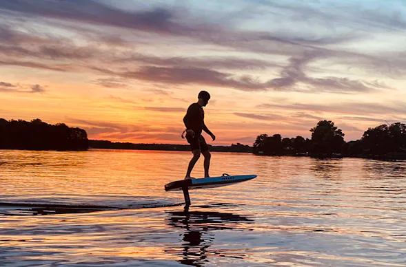 E-Foil Einsteigerkurs Berlin