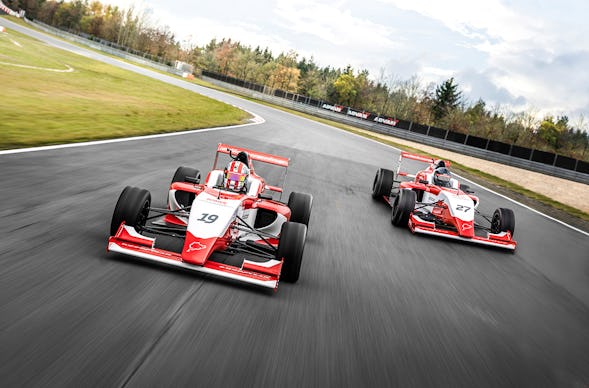Rennwagen selber fahren am Nürburgring (Formel-Rennlizenz)
