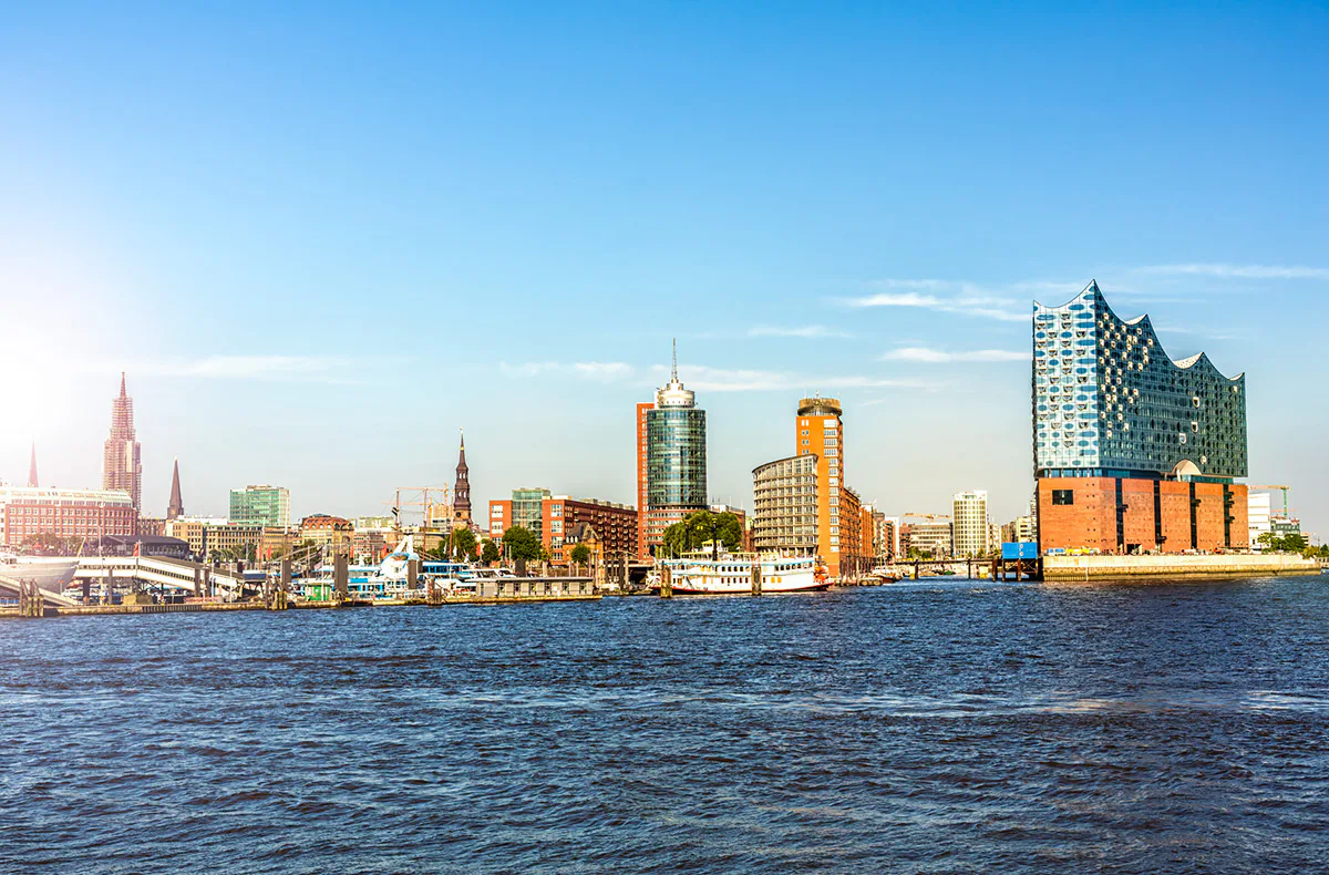 Frühstück & Elbphilharmonie Führung Hamburg für 2 - 3