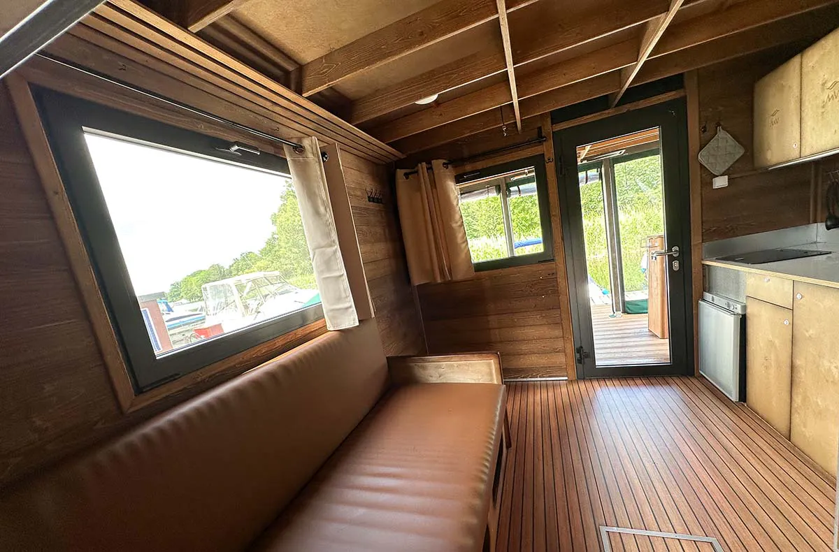 Hausboot Urlaub für 6 (4 Nächte) Priepert (6 Plätze - D9) - 4