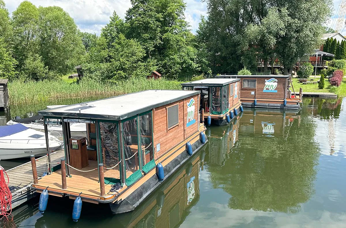 Hausboot Urlaub für 6 (4 Nächte) Storkow (6 Plätze - D9) - 1