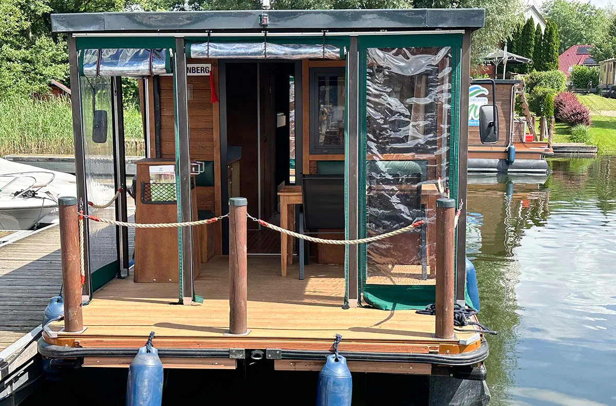 Hausboot Urlaub für 6 (4 Nächte) Storkow (6 Plätze - D9) - 2