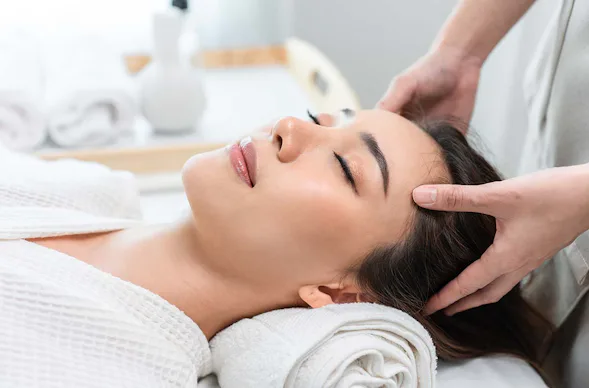 Head Spa Berlin (50 Min.)