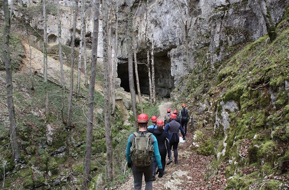 Höhlentrekking und -schwimmen Reutlingen