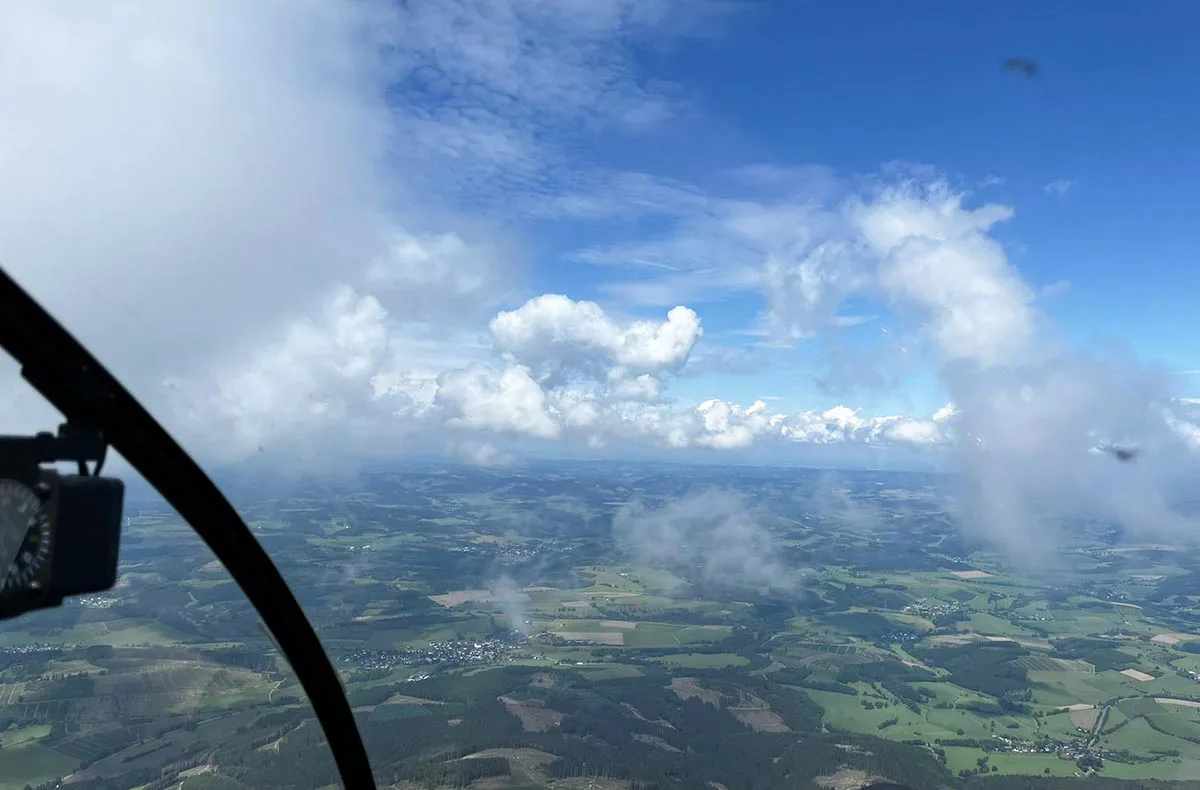 Hubschrauber Rundflug Burbach (30 Min.) - 4