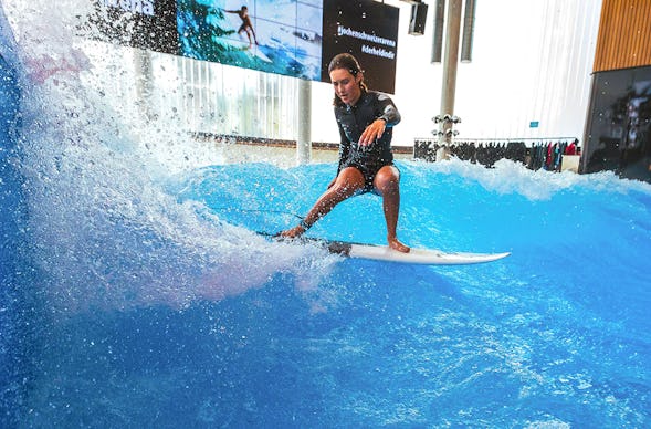 Indoor Surfkurs Advanced Jochen Schweizer Arena