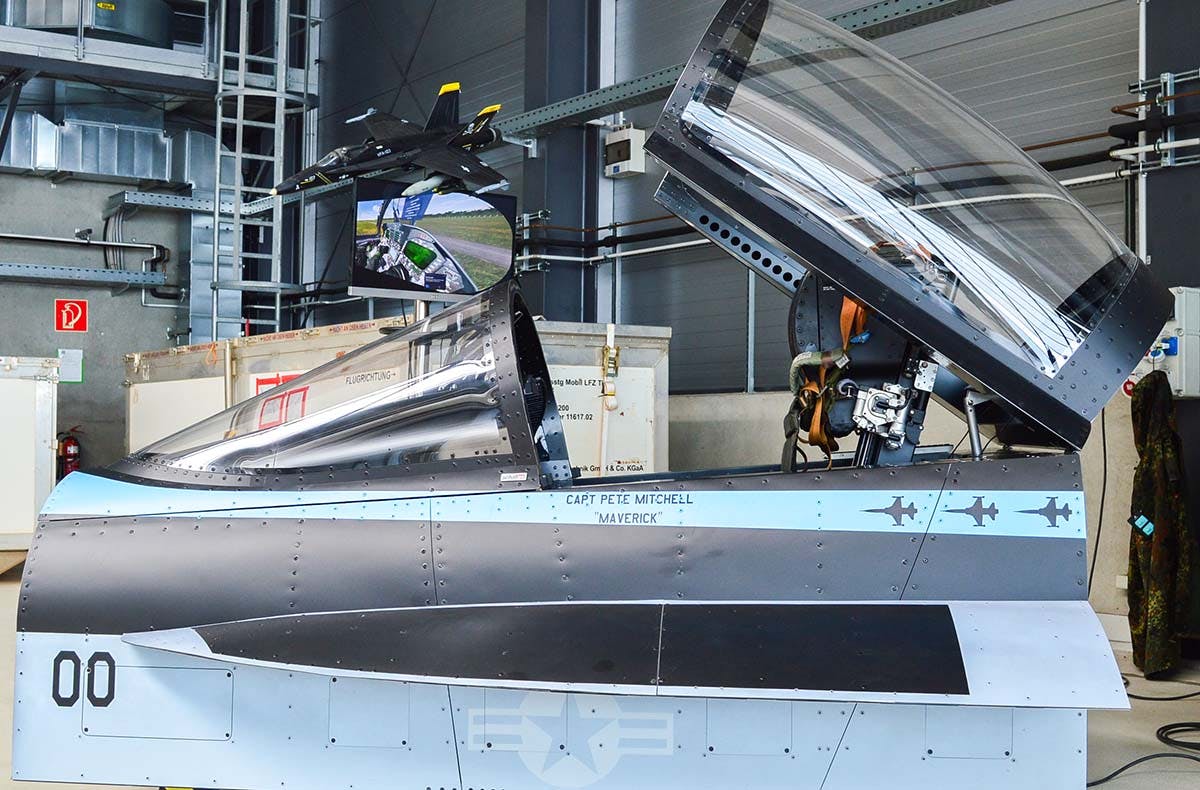 Kampfjet Simulator Gensingen (F18 Hornet) - Maverick for a day