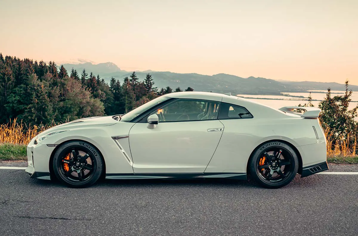 Nissan GT-R fahren (12 Std.) - 7