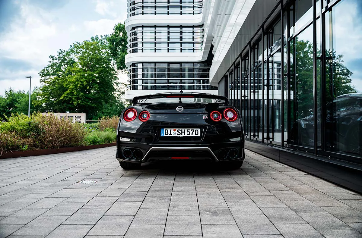 Nissan GTR R35 mieten Bielefeld (1 Std.) - 5