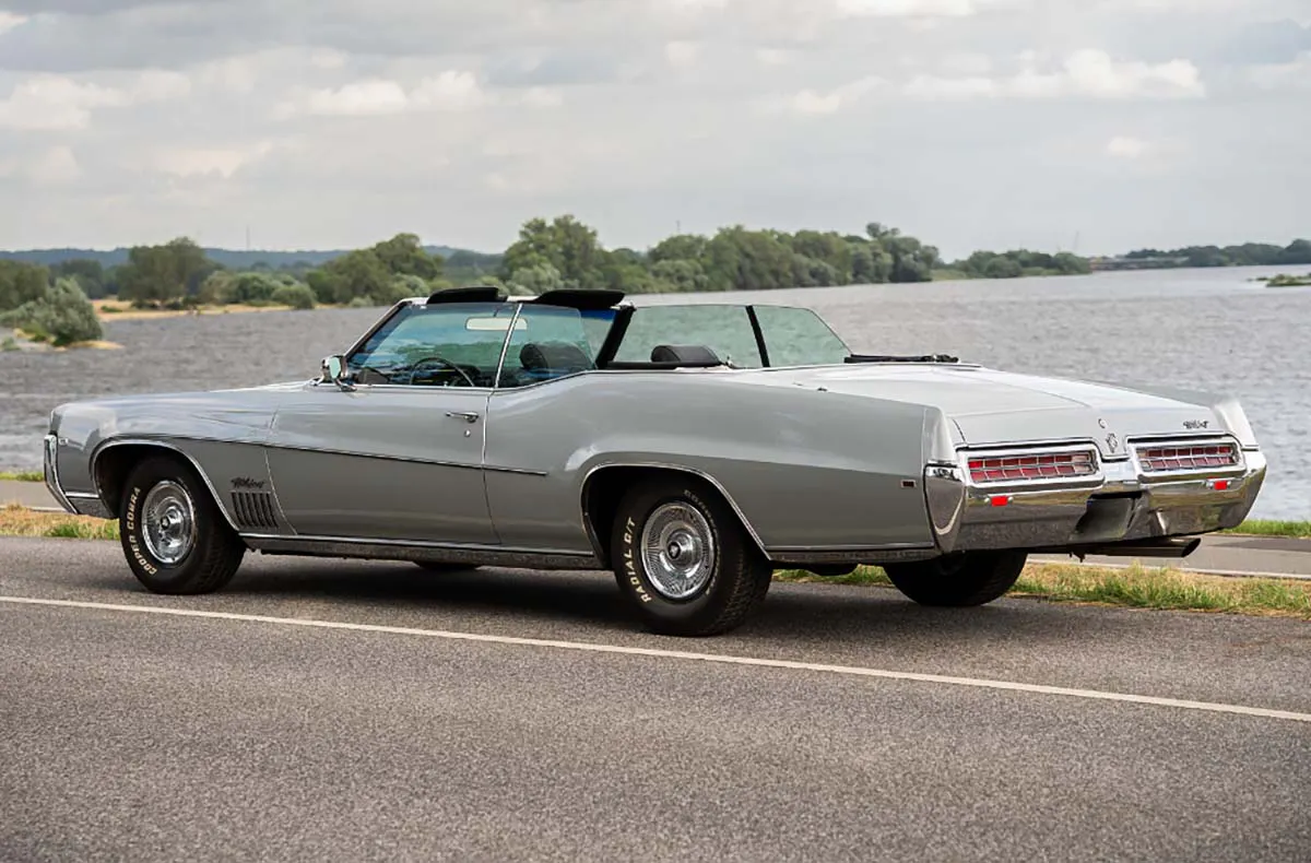 Oldtimer Fahrt mit Chauffeur Hamburg - 5