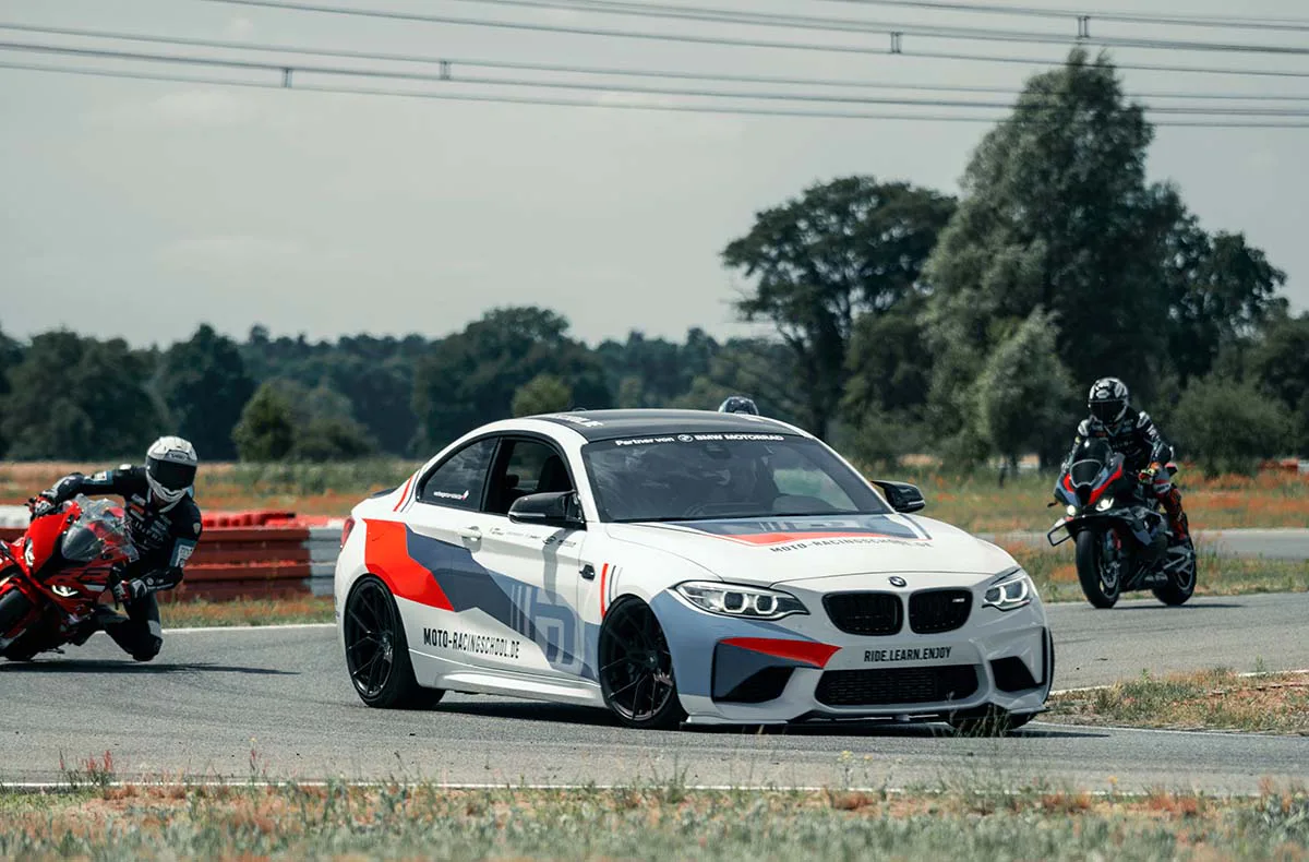 Rennstreckentraining und Renntaxi BMW M2 Schipkau Klettwitz - 4