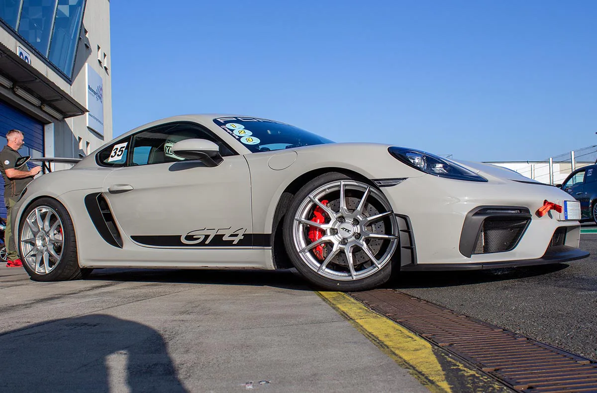 Renntaxi fahren Porsche GT4 Bad Driburg - 4