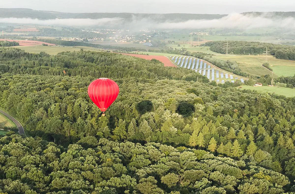 Romantische Ballonfahrt mit Übernachtung Daun - 4