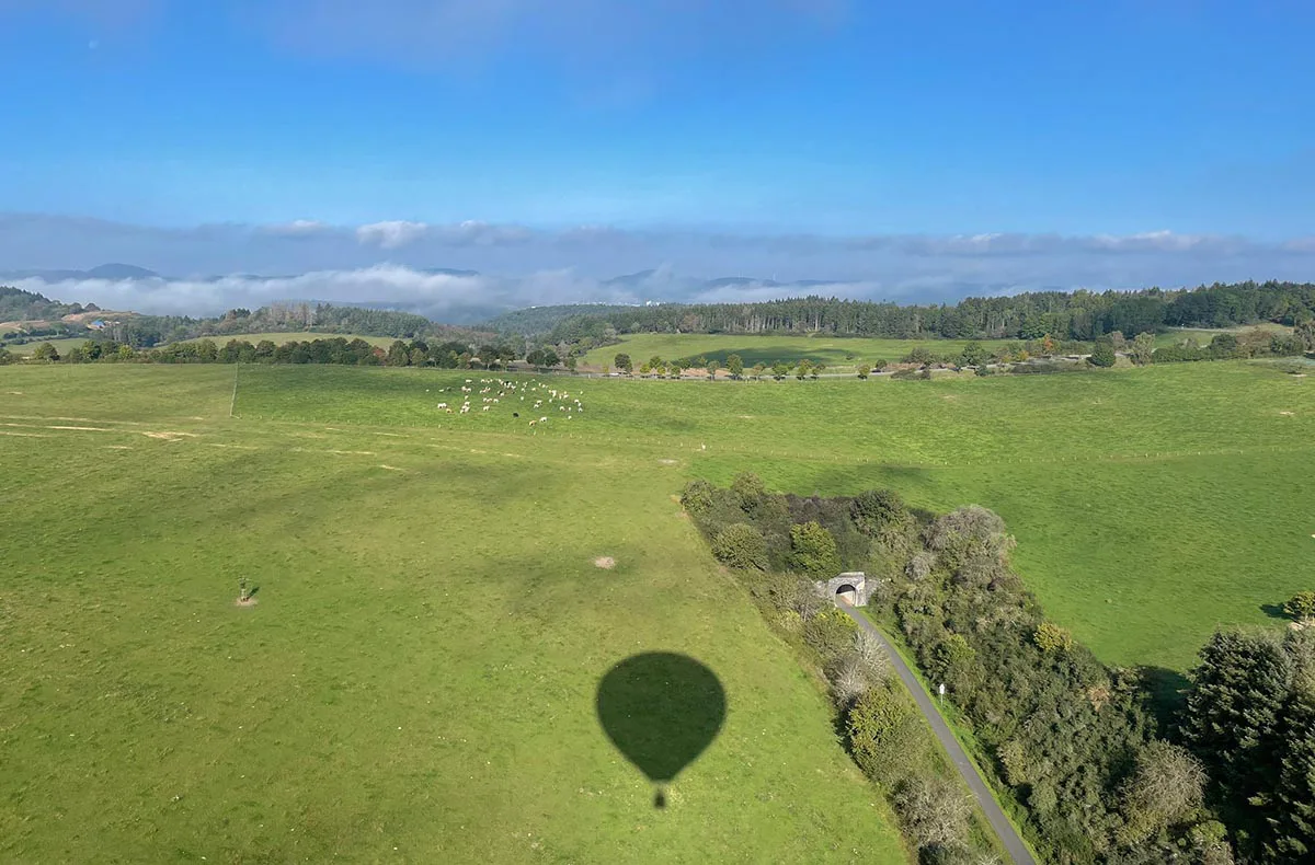 Romantische Ballonfahrt mit Übernachtung Daun - 5