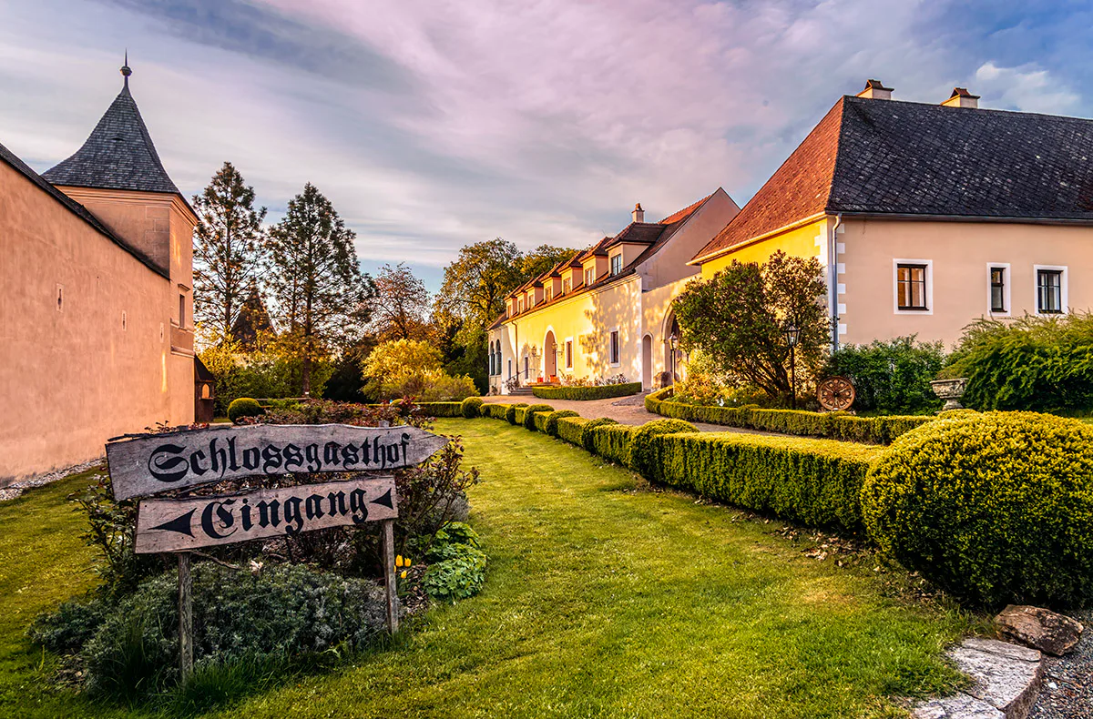 Schlosshotel Candle Light Dinner Rosenburg - 4