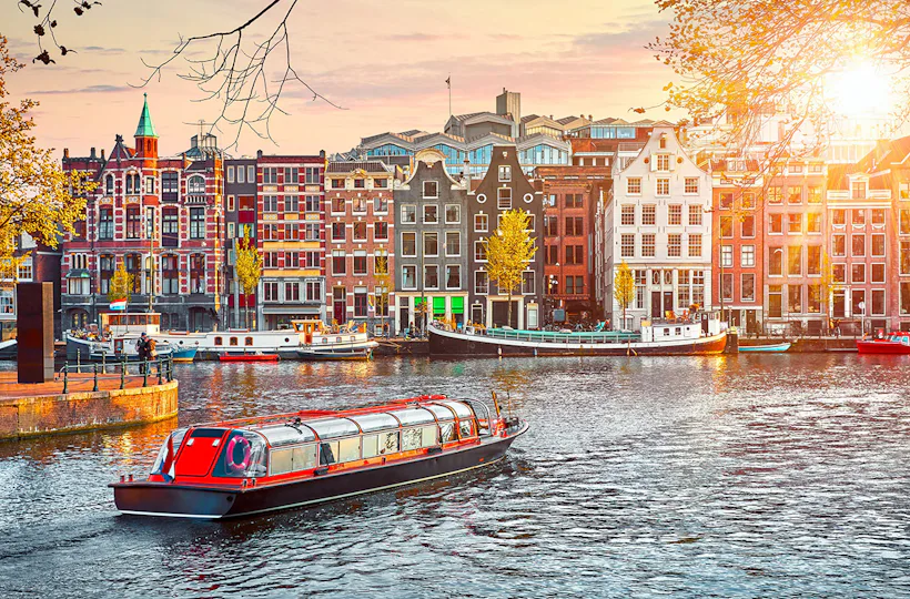 Städtetrip Amsterdam mit Grachtenfahrt