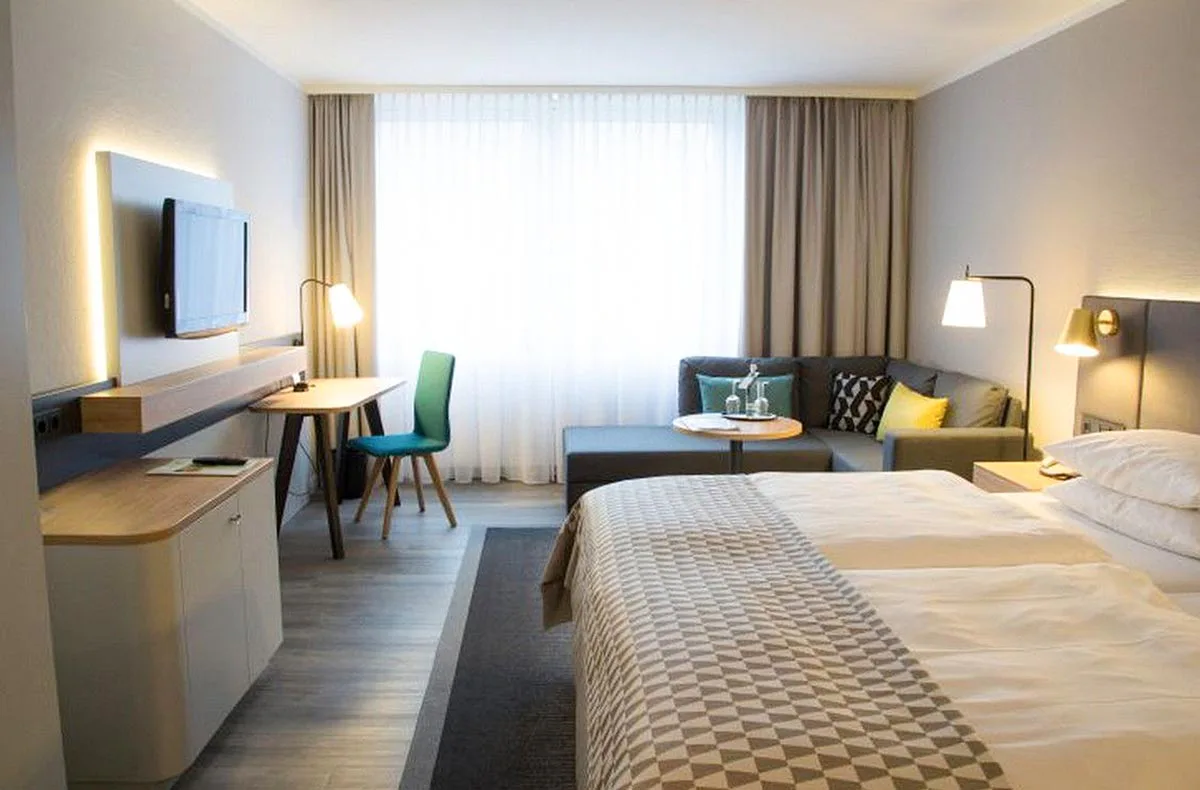 Städtetrip Neuss für 2 (2 Nächte) - Holiday Inn Düsseldorf-Neuss - 1