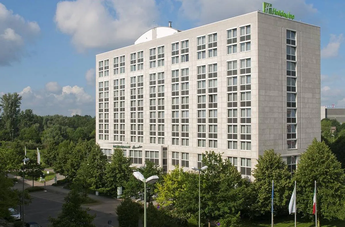 Städtetrip Neuss für 2 (2 Nächte) - Holiday Inn Düsseldorf-Neuss - 3