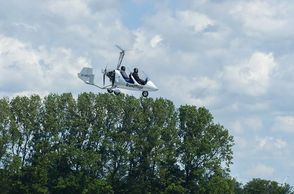 Tragschrauber Rundflug Heide/Büsum (30 Min.) - 1