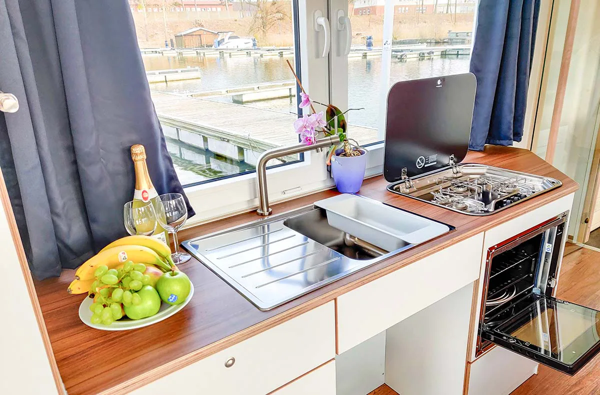 Übernachtung auf dem Hausboot mit Sauna Rechlin (3 Nächte) - 5