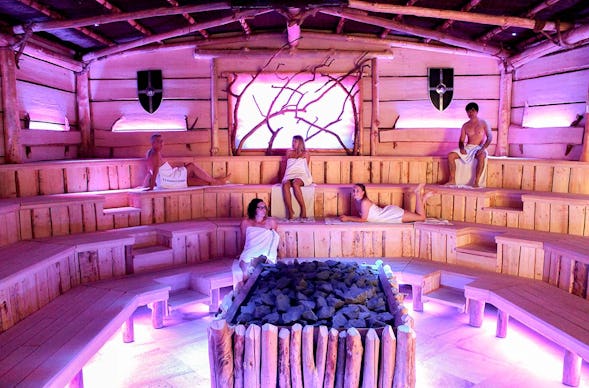 Wellnessurlaub Therme Sinsheim und Technikmuseum für 2 (5 Nächte)