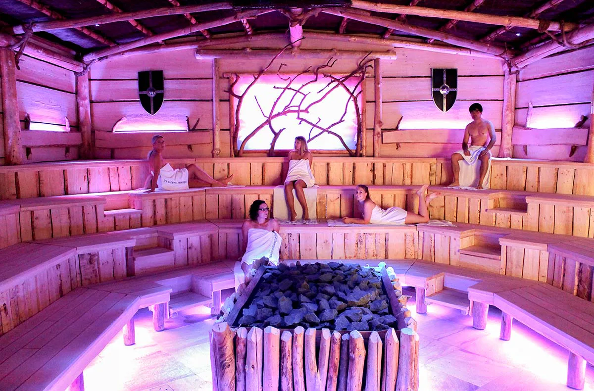 Wellnessurlaub Therme Sinsheim und Technikmuseum für 2 (5 Nächte) - 1