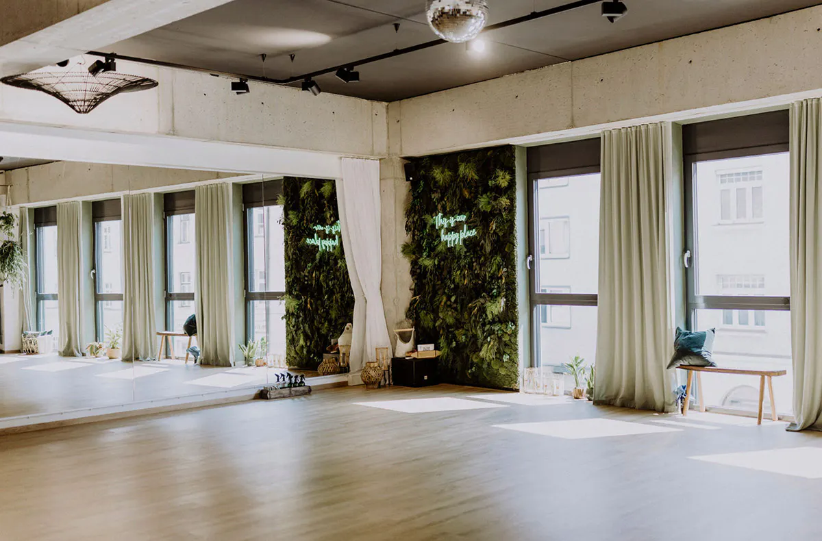 Candle Light Yin Yoga München (75 Min.) - 5