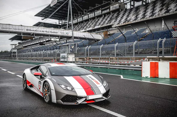 Lamborghini selber fahren ab 14 Jahre (2 Rd.)